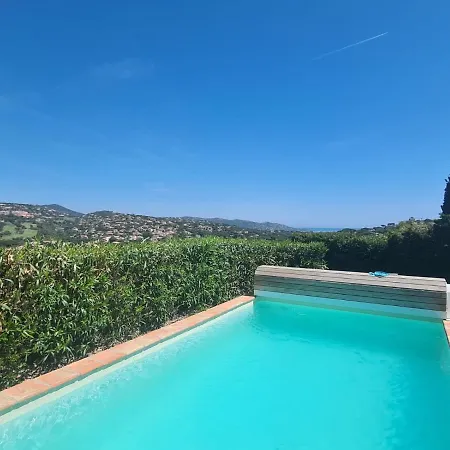 Avec Apercu Et Piscine Privee Sainte-Maxime