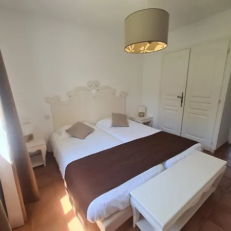 Avec Apercu Et Piscine Privee Villa